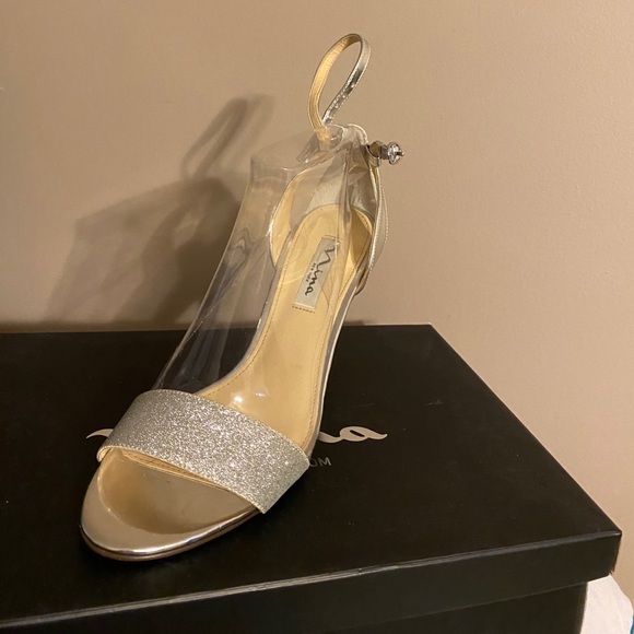 Nina’s shoes
